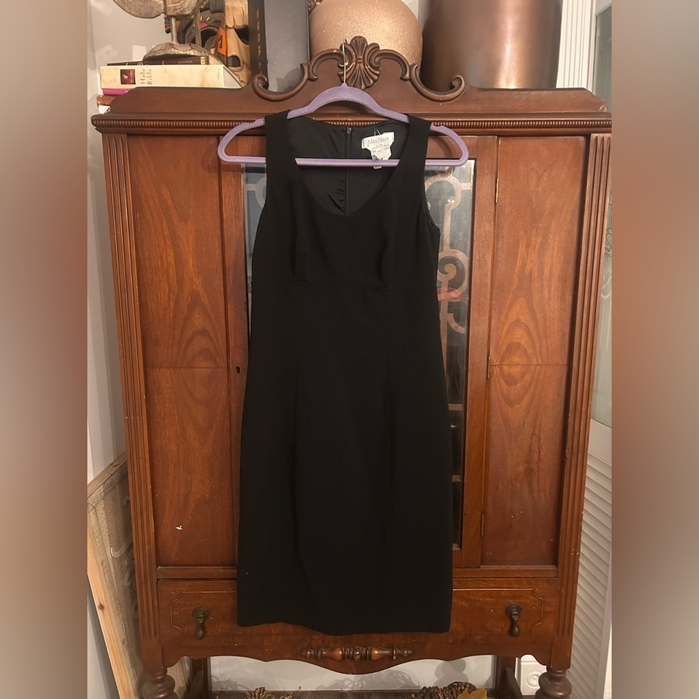 MaxMara made in Italy Black Sleeveless Dress women’s size 6US